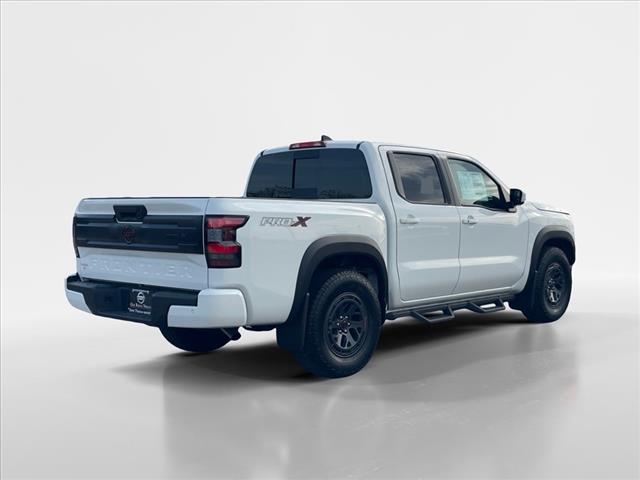 2025 Nissan Frontier AUTO