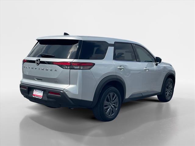 2023 Nissan Pathfinder S