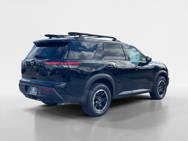 2025 Nissan Pathfinder AUTO
