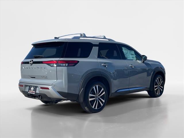 2025 Nissan Pathfinder AUTO
