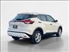 2025 Nissan Kicks Play CVT
