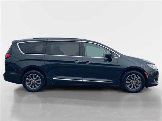 2020 Chrysler Pacifica Touring L Plus