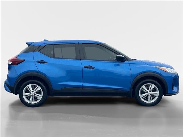 2022 Nissan Kicks S
