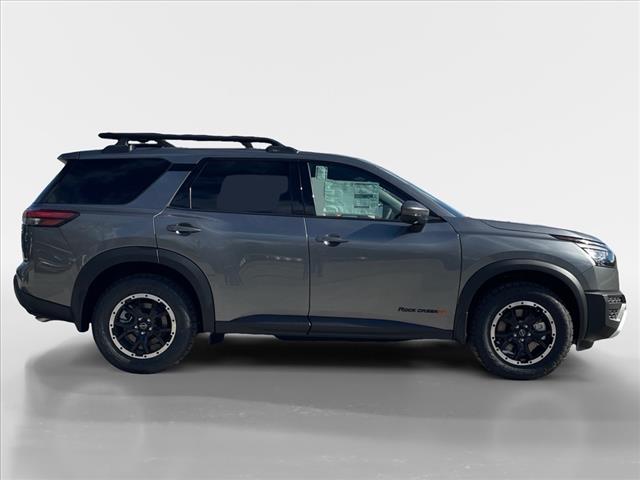2025 Nissan Pathfinder AUTO