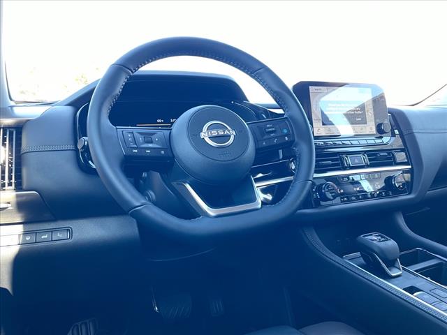 2025 Nissan Pathfinder AUTO