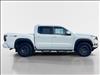 2025 Nissan Frontier AUTO