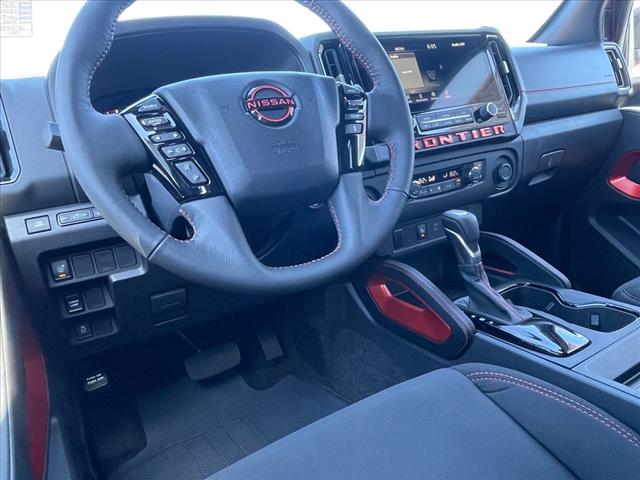 2025 Nissan Frontier AUTO