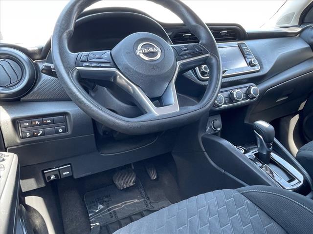2022 Nissan Kicks S