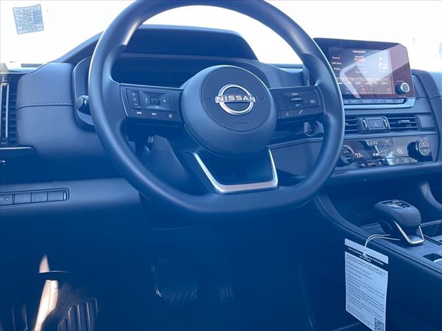 2025 Nissan Pathfinder AUTO