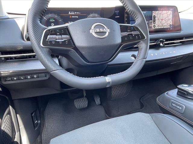 2025 Nissan Ariya AUTO