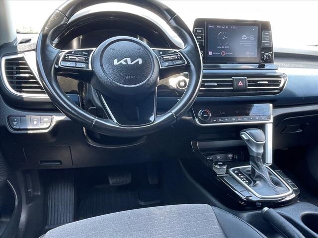 2023 Kia Seltos S