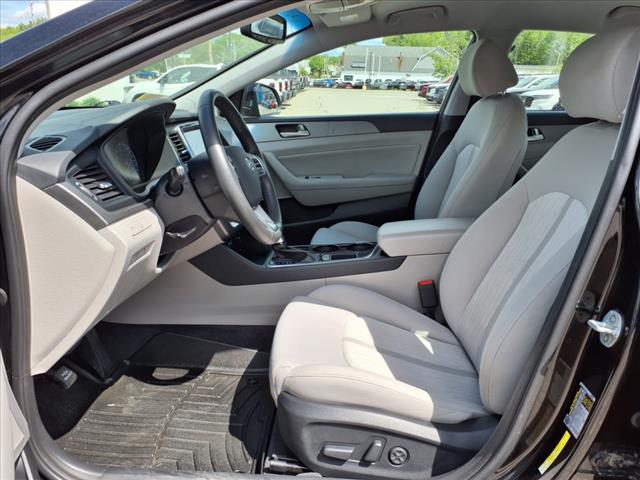 2019 Hyundai SONATA Plug-in Hybrid 