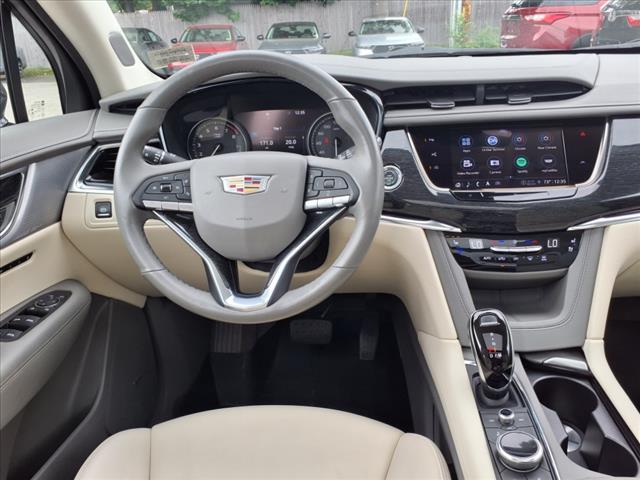 2021 Cadillac XT6 Premium Luxury