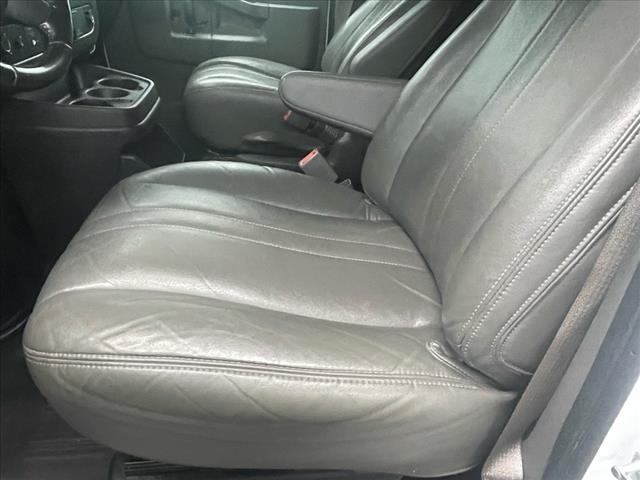 2023 Chevrolet Express 2500