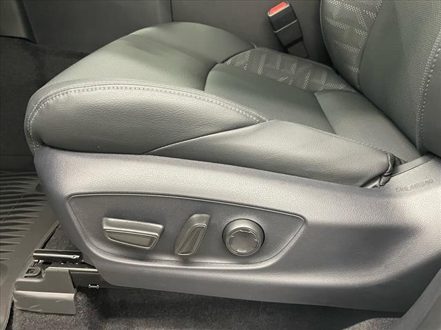 2025 Toyota Tacoma TRD Sport HV
