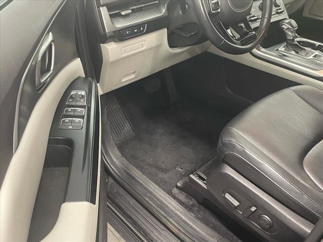 2022 Kia Carnival LX