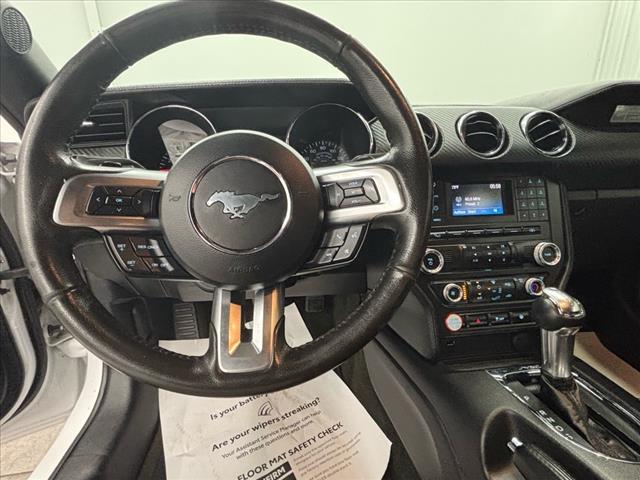 2016 Ford Mustang V6