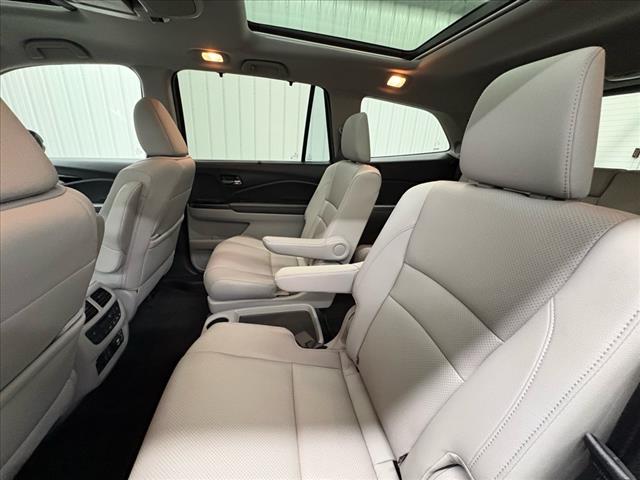 2022 Honda Pilot Elite