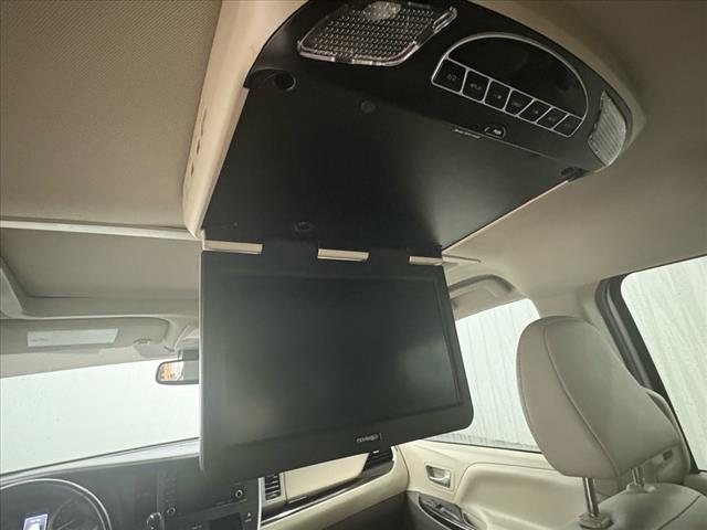 2019 Toyota Sienna XLE 8-Passenger