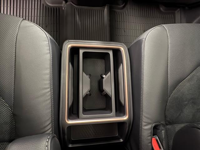 2025 Toyota Grand Highlander Hybrid MAX Platinum