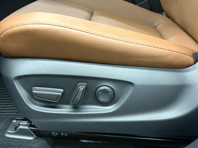2025 Toyota Crown Signia Limited