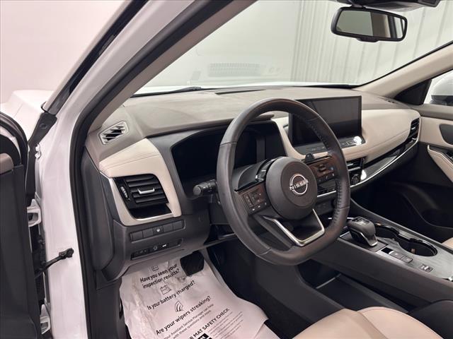 2024 Nissan Rogue SL
