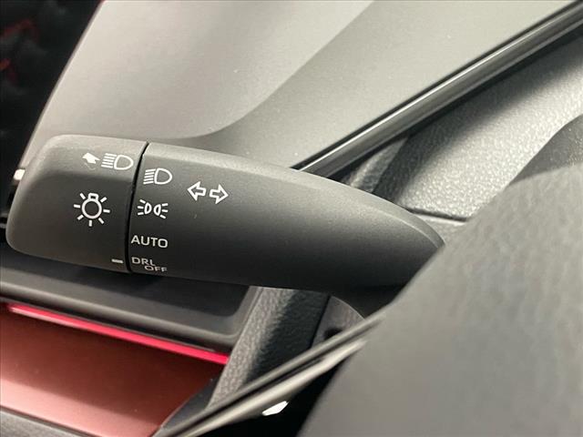 2025 Toyota Prius Plug-in Hybrid XSE Premium