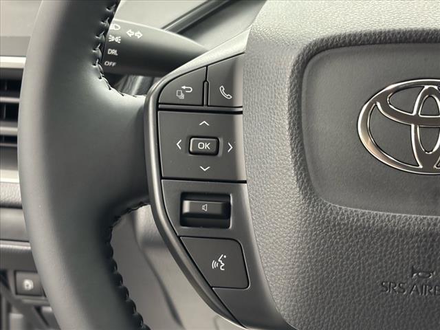 2025 Toyota Prius LE