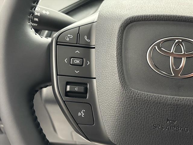 2025 Toyota Prius LE