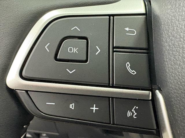 2025 Toyota Highlander Hybrid Platinum
