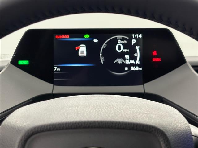 2025 Toyota Prius LE