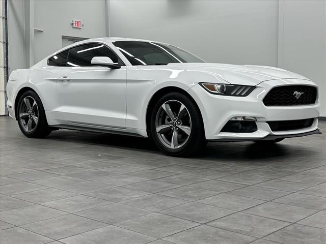 2016 Ford Mustang V6