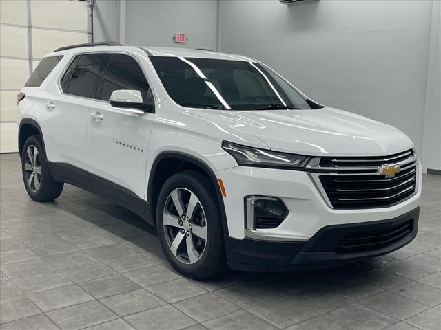 2023 Chevrolet Traverse LT Leather