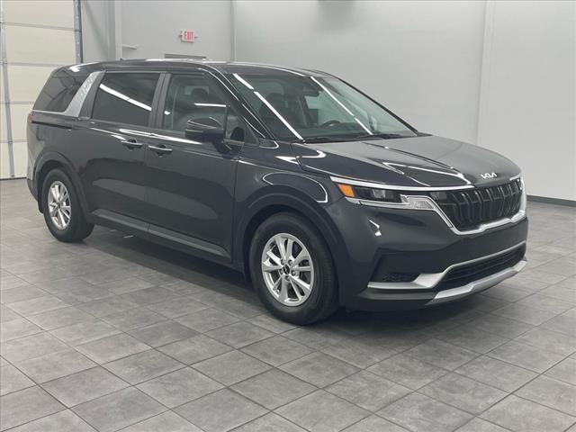 2022 Kia Carnival LX