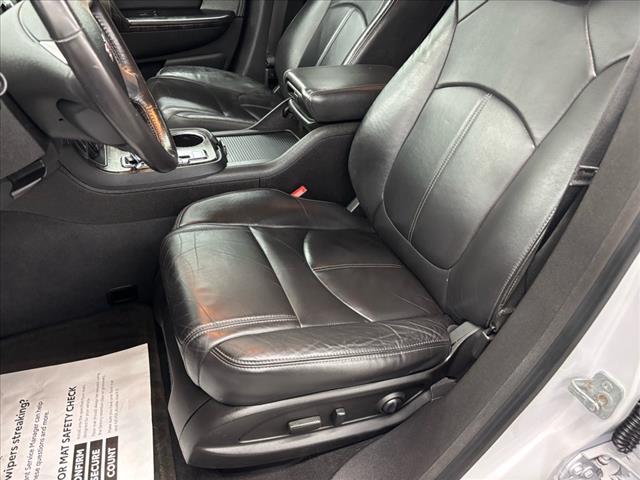 2016 GMC Acadia SLT-1