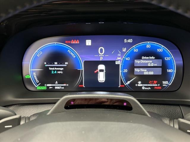 2025 Toyota Crown Signia Limited