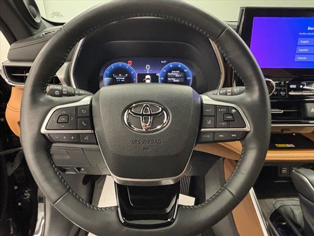 2023 Toyota Highlander Platinum