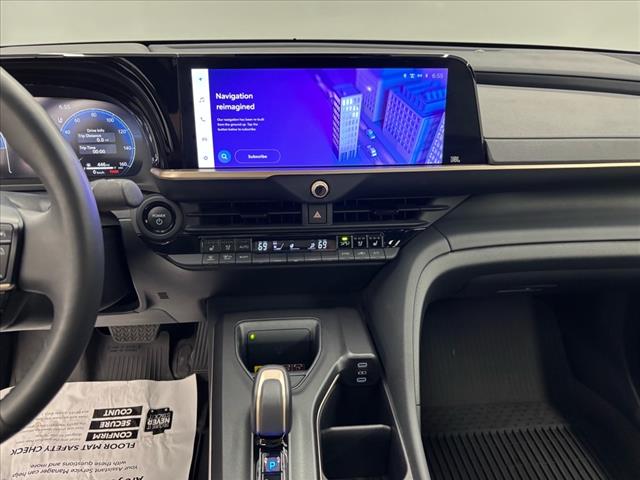 2023 Toyota Crown Limited