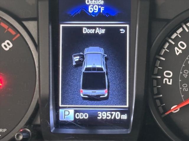 2023 Toyota Tacoma SR V6