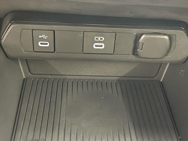 2025 Toyota Prius XLE