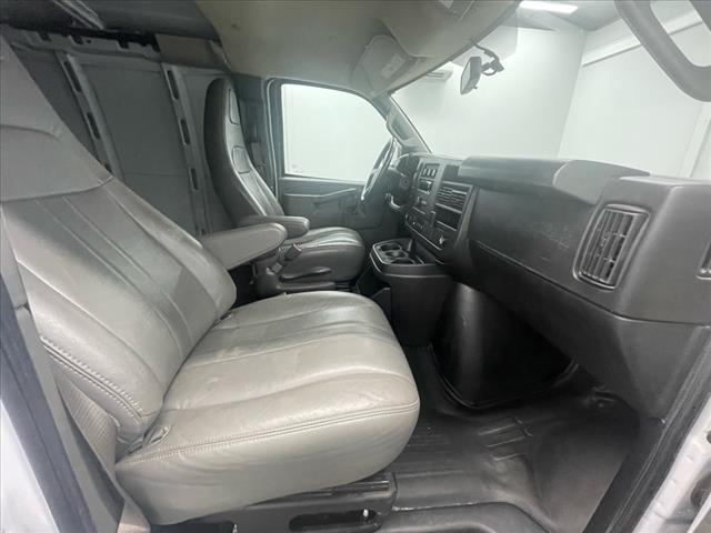 2023 Chevrolet Express 2500
