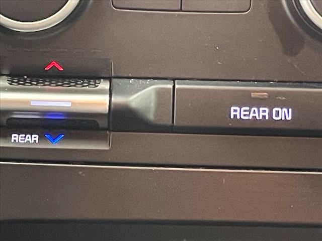 2022 Kia Carnival LX