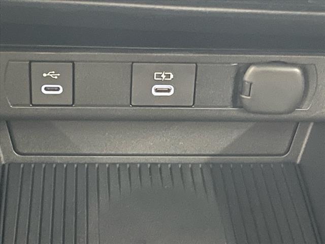 2025 Toyota Prius Plug-in Hybrid XSE Premium