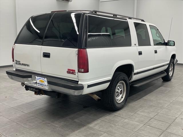 1999 GMC Suburban SLE
