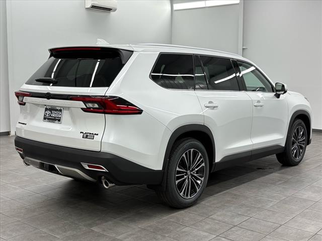 2025 Toyota Grand Highlander Hybrid MAX Platinum