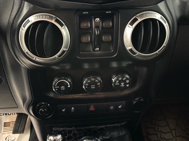 2015 Jeep Wrangler Unlimited Unlimited Rubicon