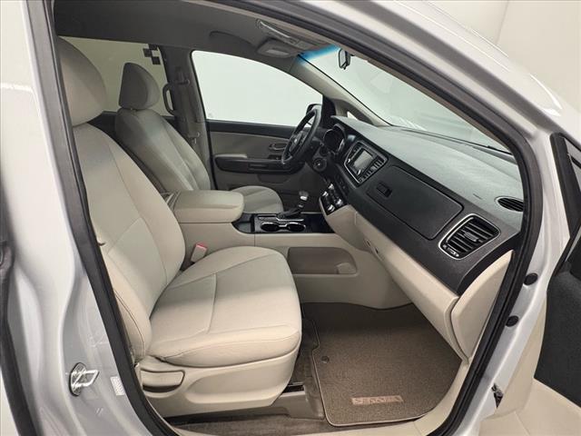 2020 Kia Sedona L