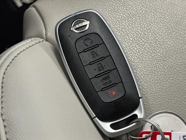 2024 Nissan Rogue SL
