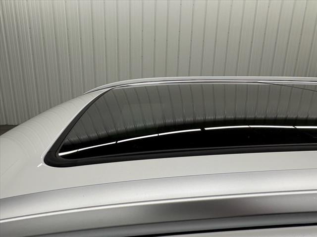 2025 Toyota Highlander Hybrid Platinum