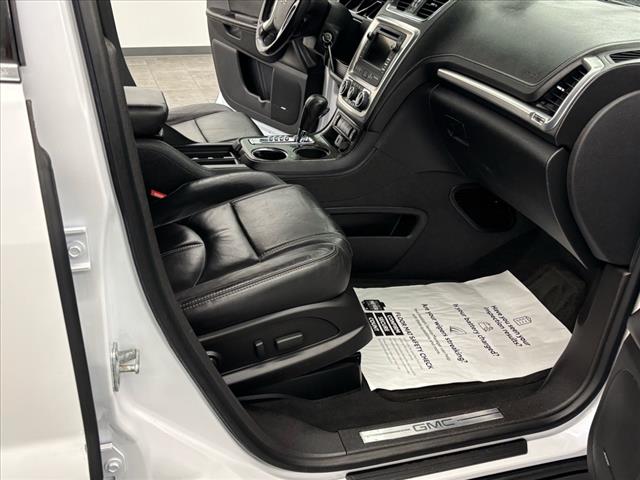 2016 GMC Acadia SLT-1